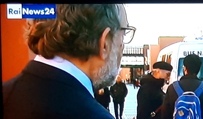 Reportage di Rai News24 firmato da Pino Finocchiaro sull'inchiesta Rinascita. In onda il 16 gennaio 2020 sul canale nazionale 48.
https://www.rainews.it/dl/rainews/media/Lotta-alla-ndrangheta-in-Calabria-clan-limbadi-nomi-e-video-operazione-scott-rinascita-25e582ba-d663-476e-96e9-8e3e72d91890.html